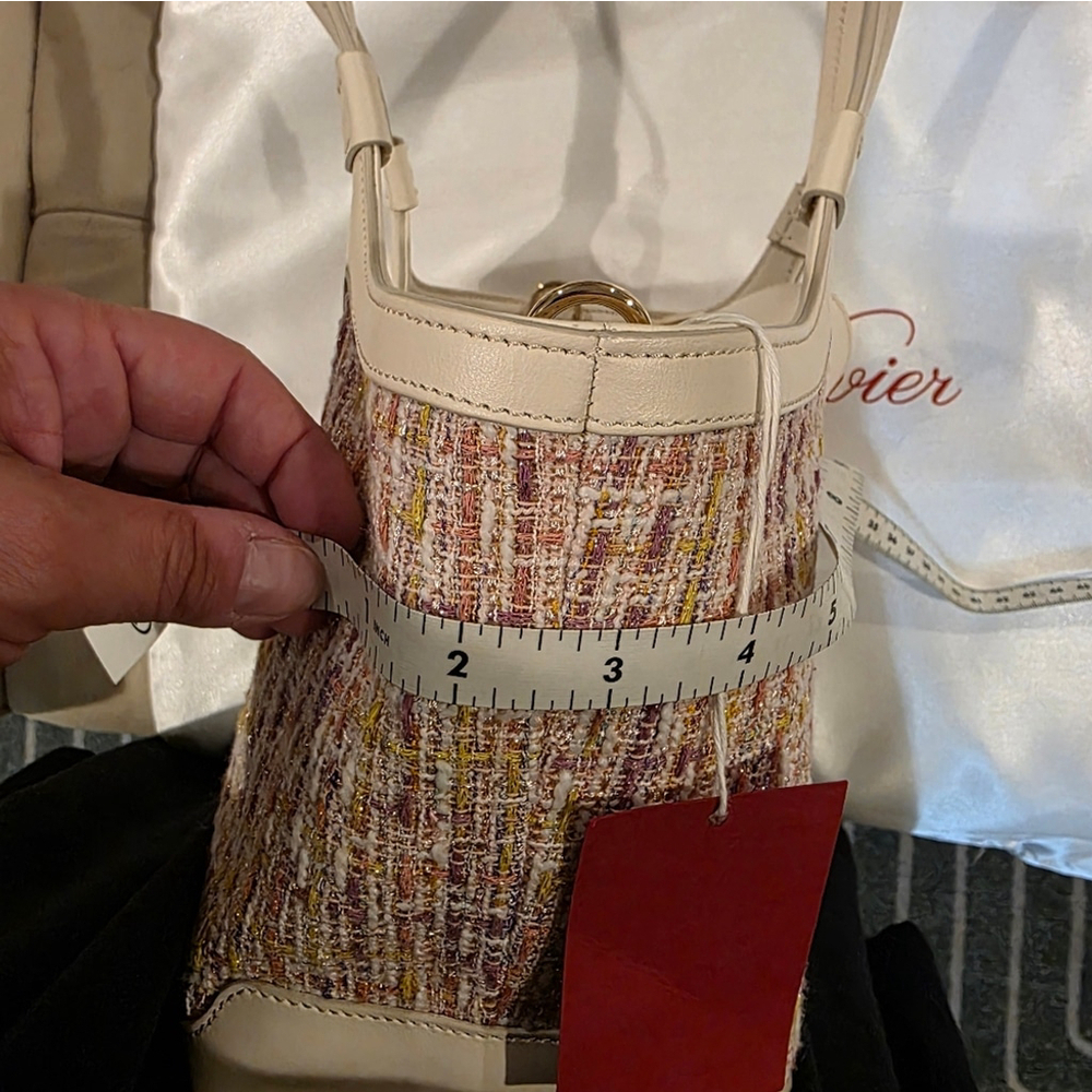 NWT Roger Vivier Choc Mini Shopping Bag - Picture 15 of 15